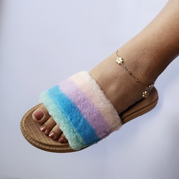 Babe Shoes - BABE  Women's Colorful Fuzzy Slide-on Sandals Size 8/9